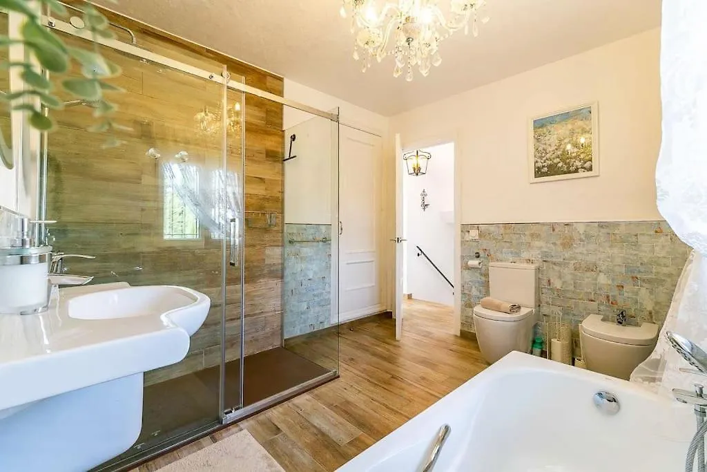90-Cosy House With Roof Terrace In Calahonda, Mijas! Villa Sitio de Calahonda